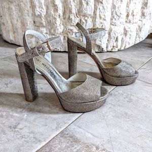 Stuart Weitzman Champagne Heels